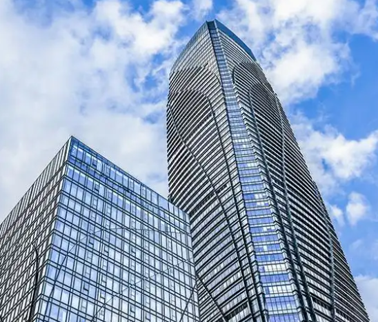 青岛鸣鉴全案营销策划在实体门店落地执行中的关键环节解析